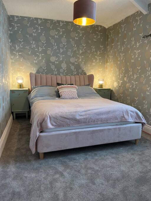 Lobster Cottage - Stylish 3 Bedroom Cottage In Heart Of Tenby Town, Pembrokeshire المظهر الخارجي الصورة