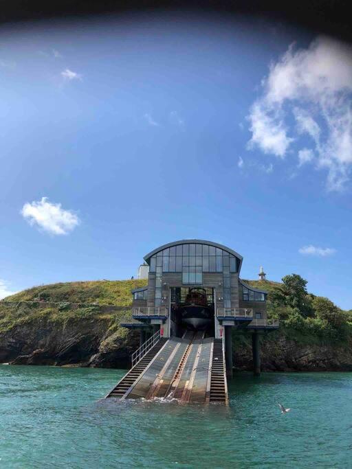Lobster Cottage - Stylish 3 Bedroom Cottage In Heart Of Tenby Town, Pembrokeshire المظهر الخارجي الصورة