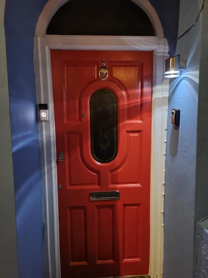 Lobster Cottage - Stylish 3 Bedroom Cottage In Heart Of Tenby Town, Pembrokeshire المظهر الخارجي الصورة